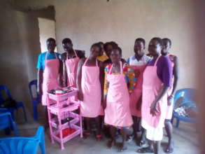 New trainees pose for photograph with their traine