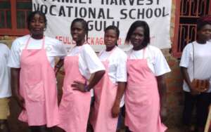 Trainees of hair dressing