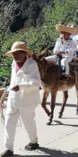 Inaugurating the Native Languages parade, Guerrero