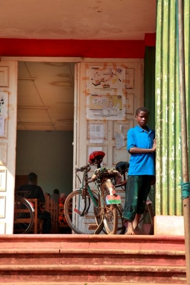 Provide Hope for 100 Zimbabwean Detainees