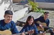Help 228 Mexican teenagers to stay in school