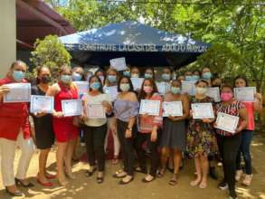 Graduates of the baking course at Gracias a Dios