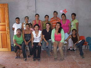 students from the sewing machines repair class