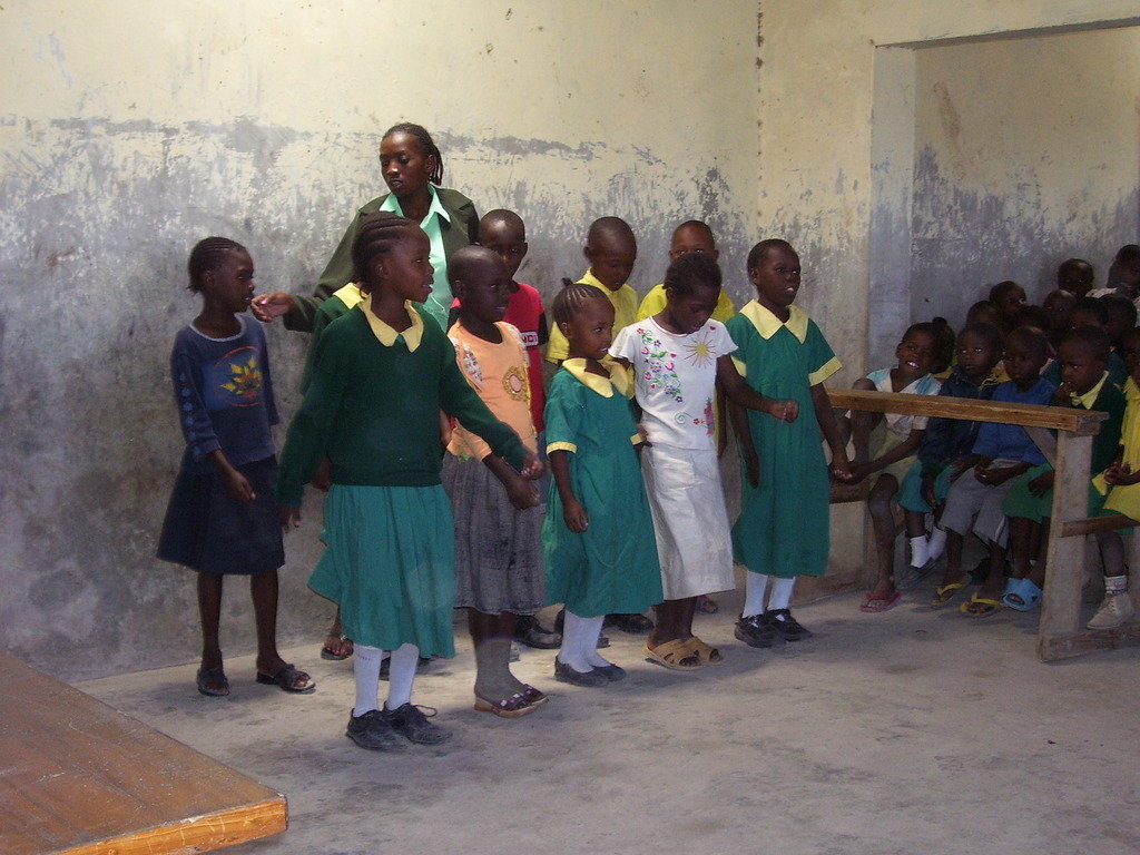 Help AIDS orphans go to school in Kenya