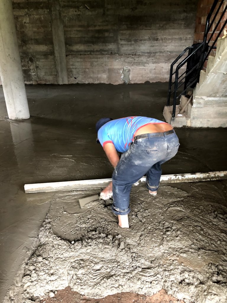 Developing EcoHuella Farmer Education Center