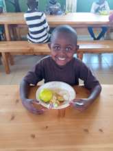 SMILES during school-free Saturday's mealtime