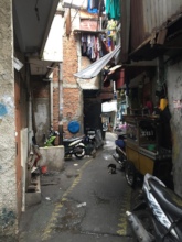 A glimpse of narrow alley in Tambora