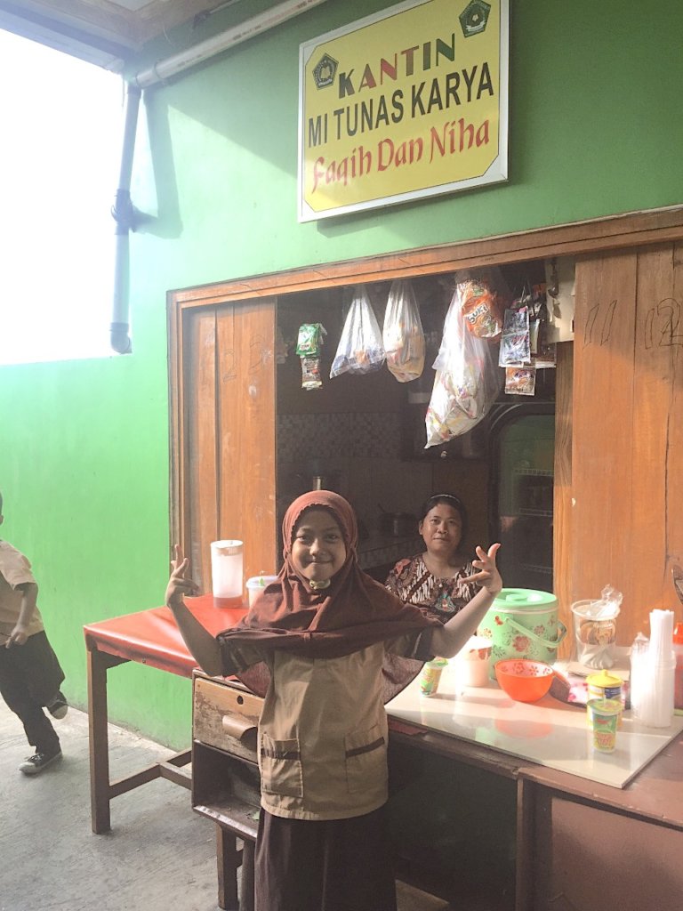 Help 50 Indonesian Kids Continue Their Schooling