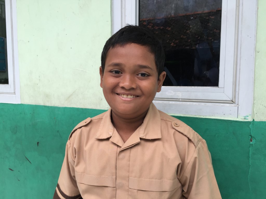 Help 50 Indonesian Kids Continue Their Schooling