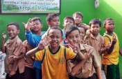 Help 50 Indonesian Kids Continue Their Schooling