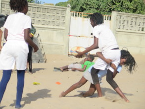 Tackling like a girl