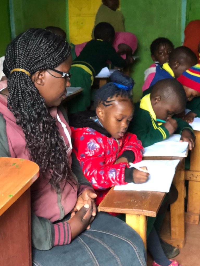 Waldorf Training to three teachers in Kenya.