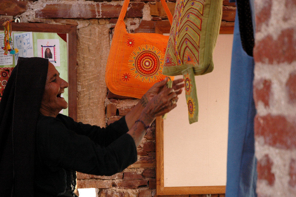 Design Education for Traditional Artisans in Kutch