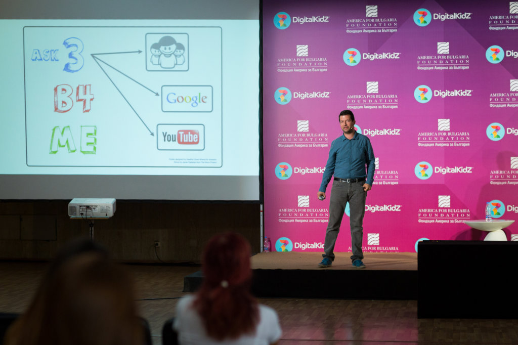 Support STEM education in 1000 Bulgarian schools