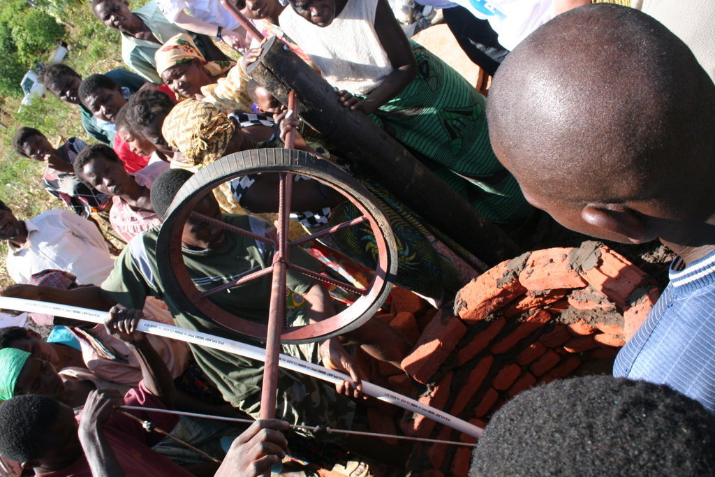Give clean water to communities in Zimbabwe