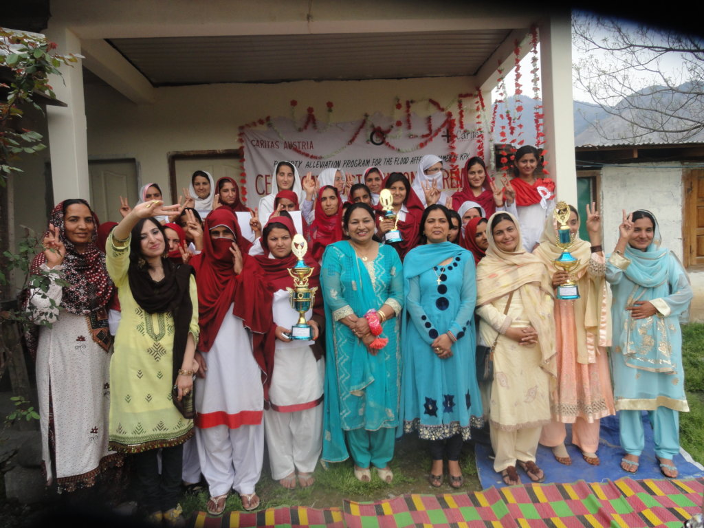 Computer literacy for 400 poor Pakistani girls