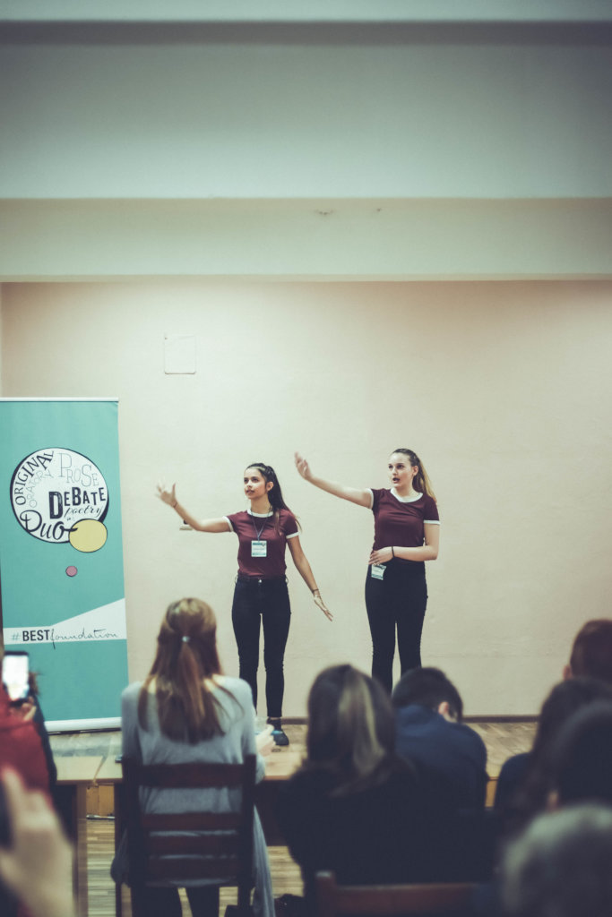 Engage 1000 Bulgarian students in public speaking