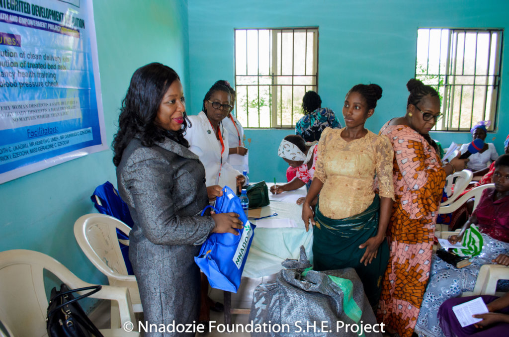 DISTRIBUTING KITS