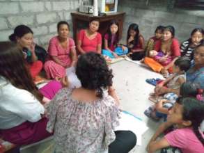 Health and hygiene training at a carpet factory