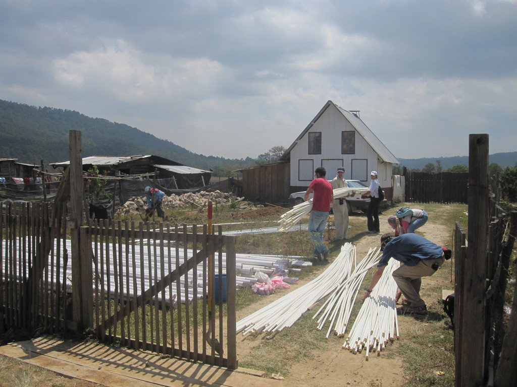 Clean Water for a Well Community - Colonia Segovia
