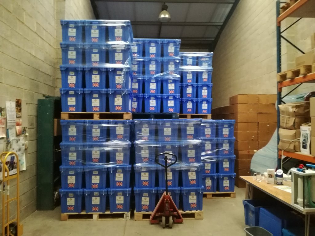 Provide clean water and humanitarian aid to Yemen