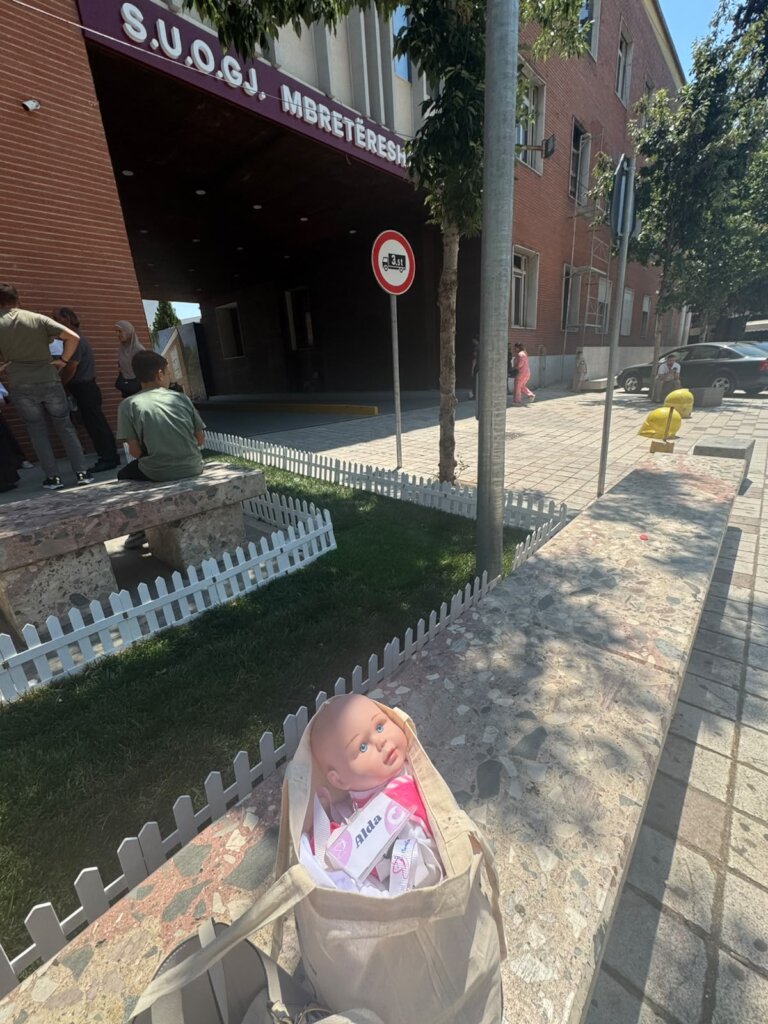 Esmeralda on her way to class at the maternity