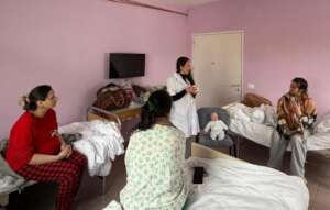 A class for at risk mothers to be