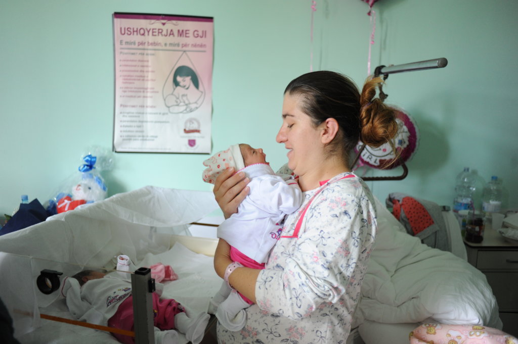 Perinatal education for 1400 mothers in Albania