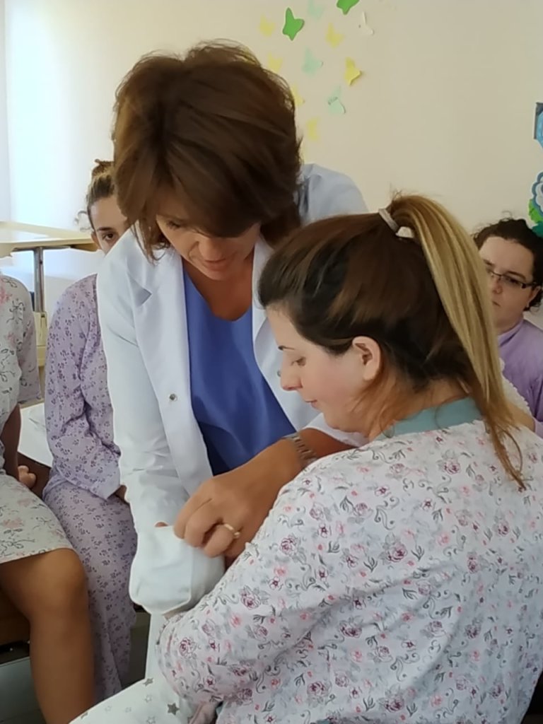 Perinatal education for 1400 mothers in Albania