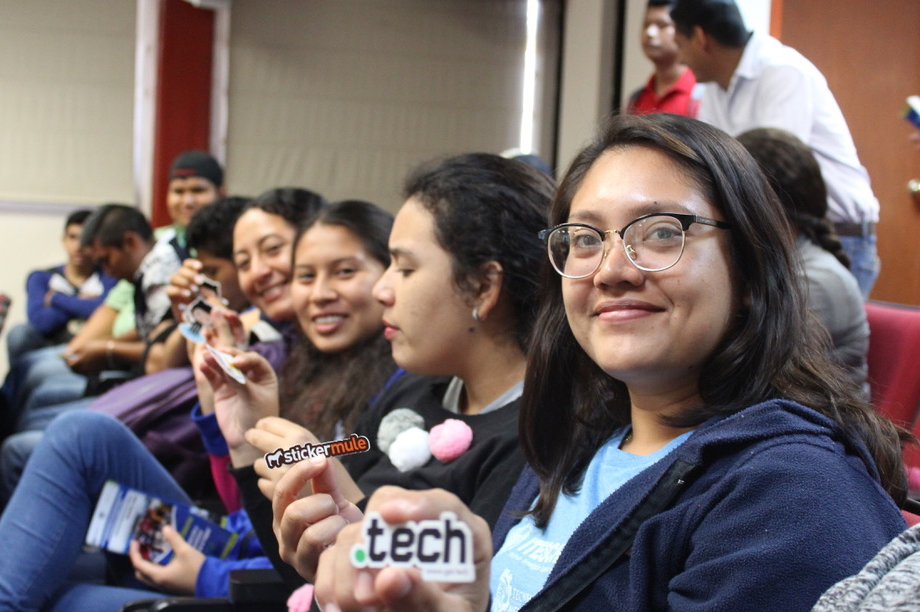 Build young women tech job opportunities in Mexico