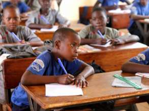 22Stars child in school