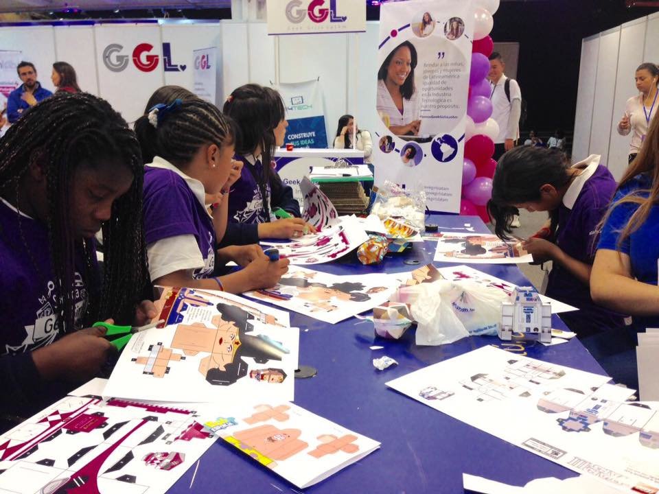 STEAM & social empowerment for Girls in Colombia