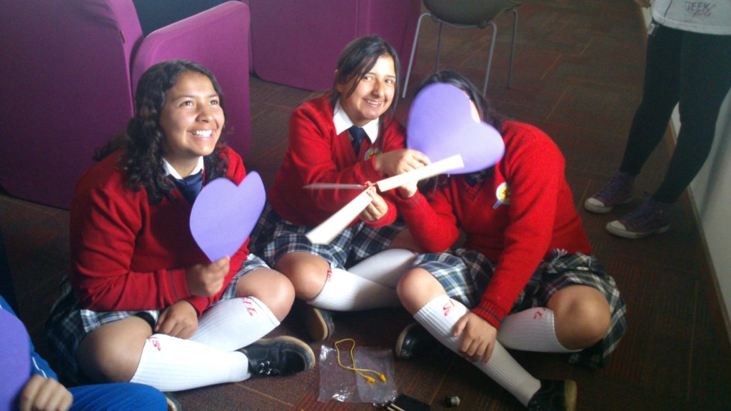 STEAM & social empowerment for Girls in Colombia