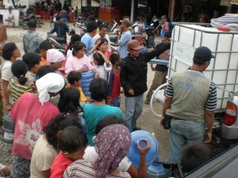 Indonesia Earthquake: Provide Clean Water