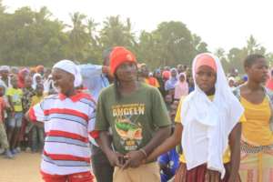 Winners of the sack running race