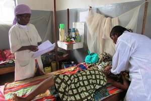 Trained midwives with Blandine