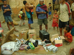 VS team and supplies arrive in Archale village