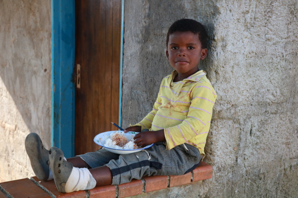 New School Kitchen and Meals for 100 Eswatini Kids