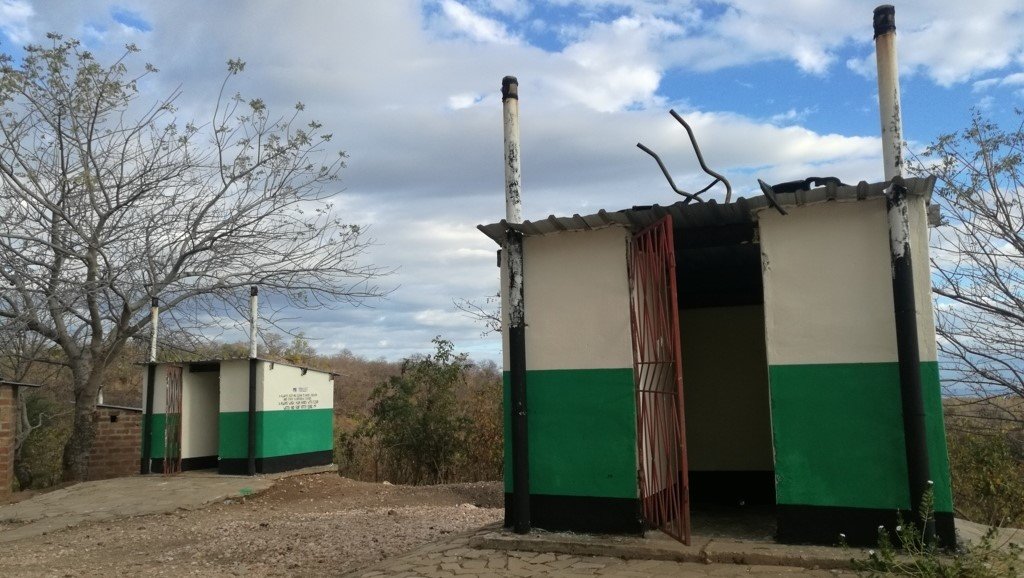 Improve Basic Education for 500 Zambian Children