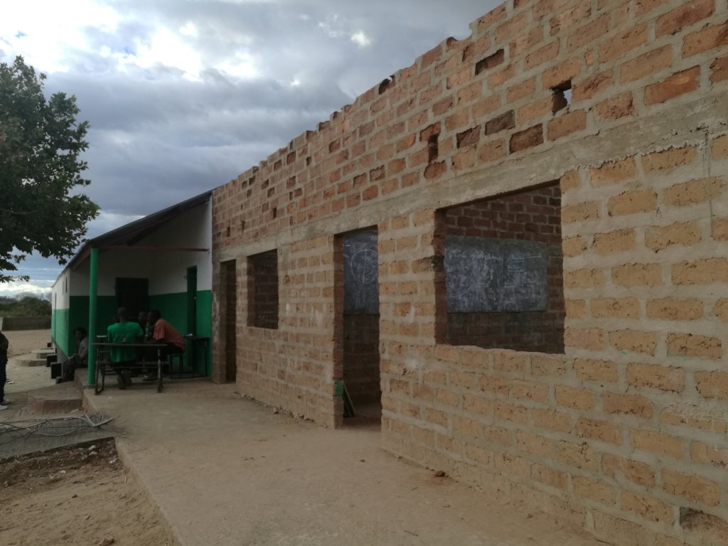 Improve Basic Education for 500 Zambian Children