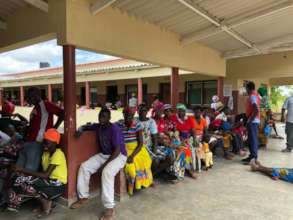 Providing relief after Cyclone Idai in Buzi.