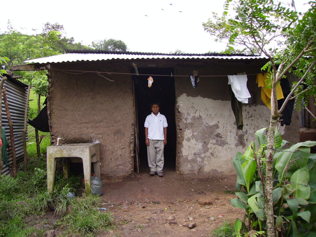 Help children in extreme poverty in Nicaragua