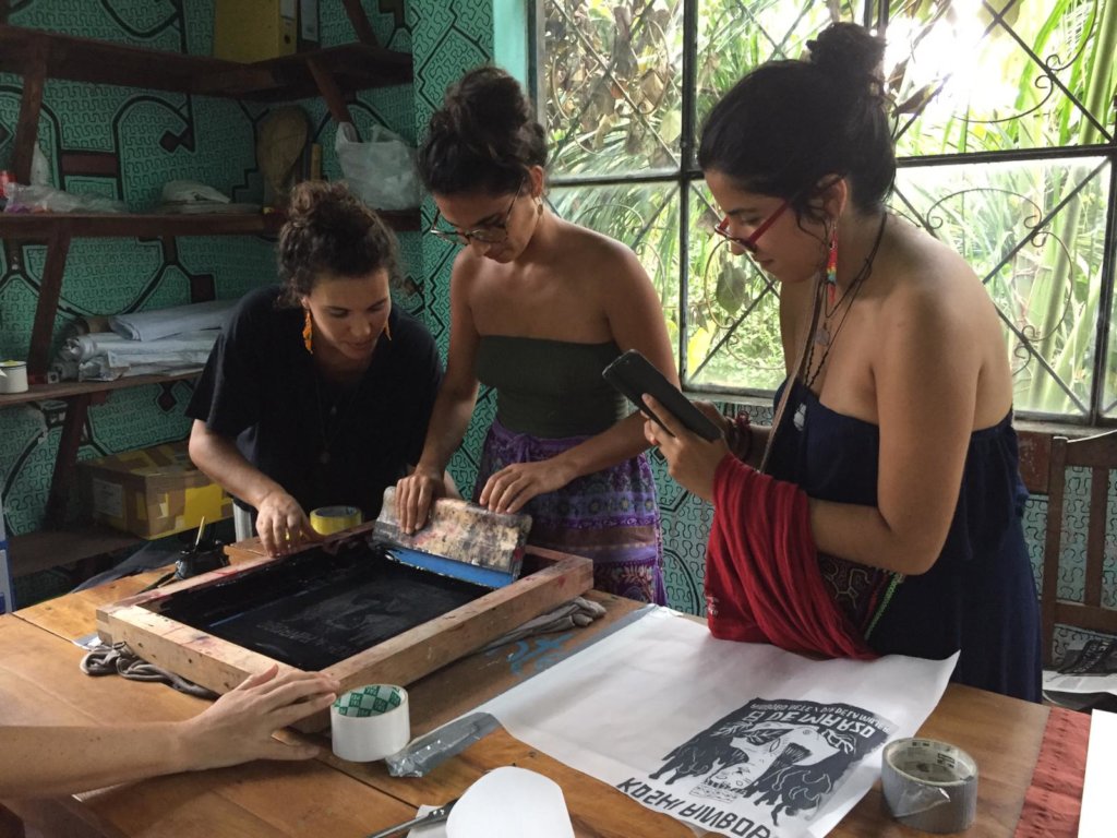 Shipibo-Konibo Young Artisans & Fashion Designers