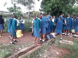 Alleviate the plight of Cyclone Idai Survivors