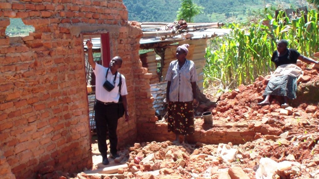 Alleviate the plight of Cyclone Idai Survivors