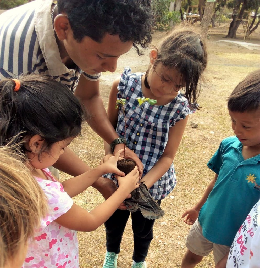 Build a School Cafeteria & Kitchen in Nicaragua