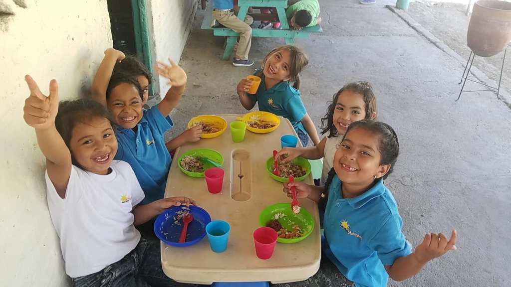 Build a School Cafeteria & Kitchen in Nicaragua