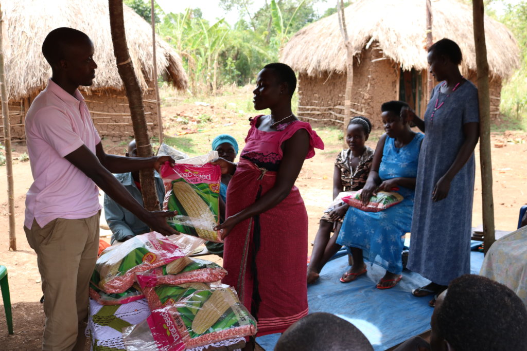 Empower 40 rural women to support a household.