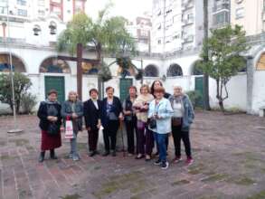 Visit to Colonial house