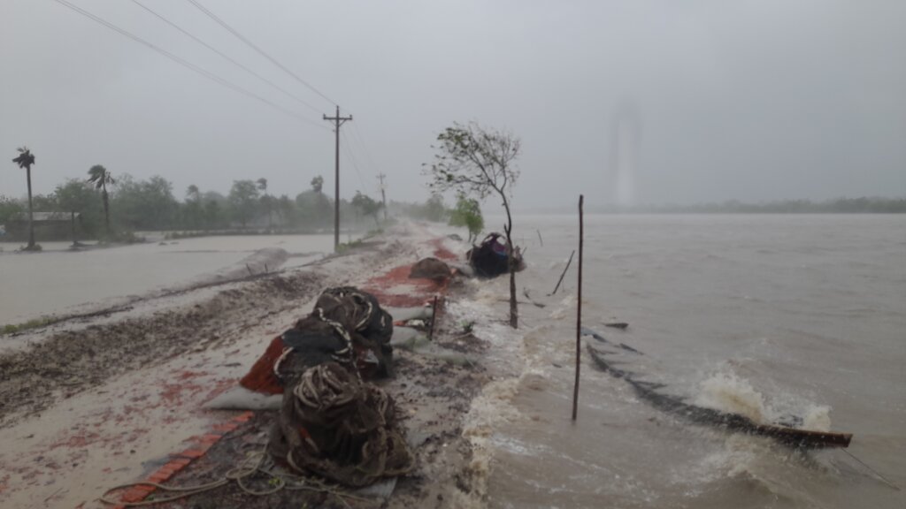 Reducing Climate Hazards of Sundarbans Community